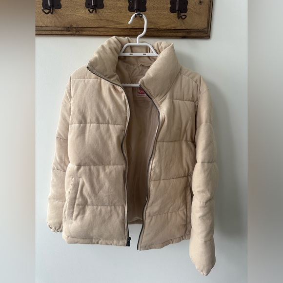 Levi's Jackets & Blazers - Levi's womens Zoe Corduroy Puffer Jacket